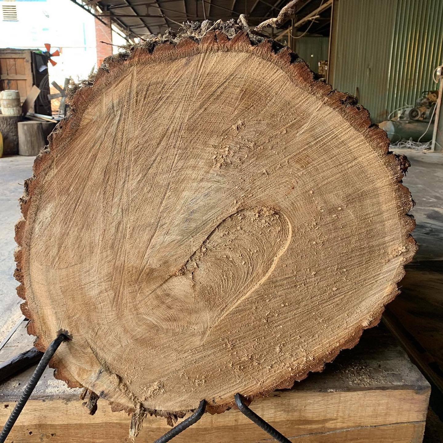 Vu Uy Wood production line