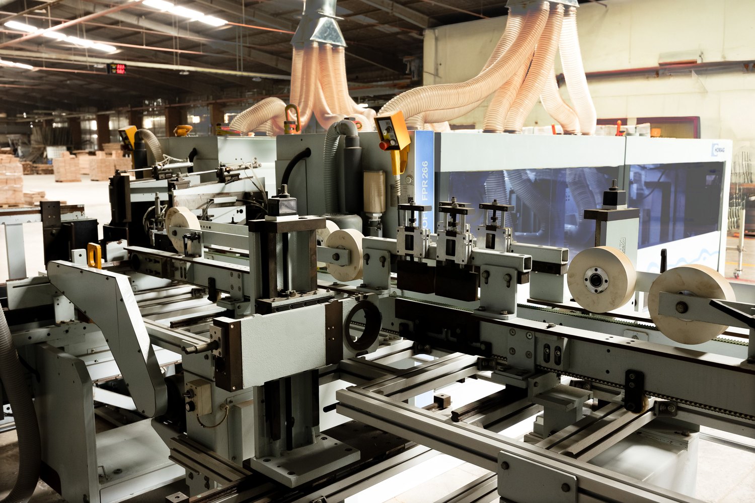 Vu Uy Wood production line