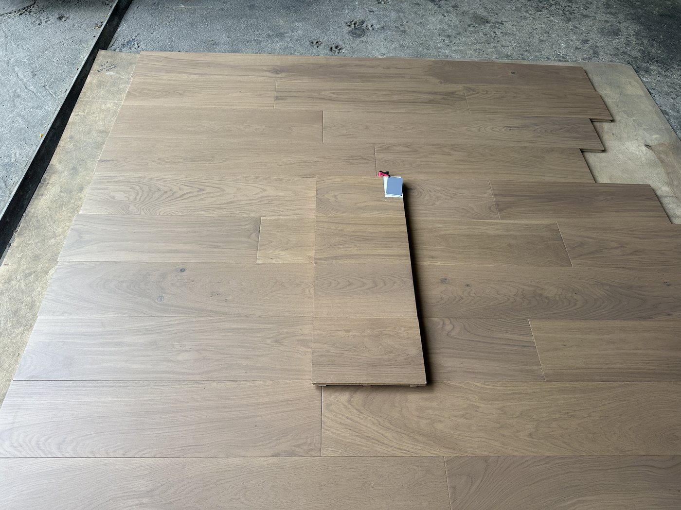 Oak flooring, Plank