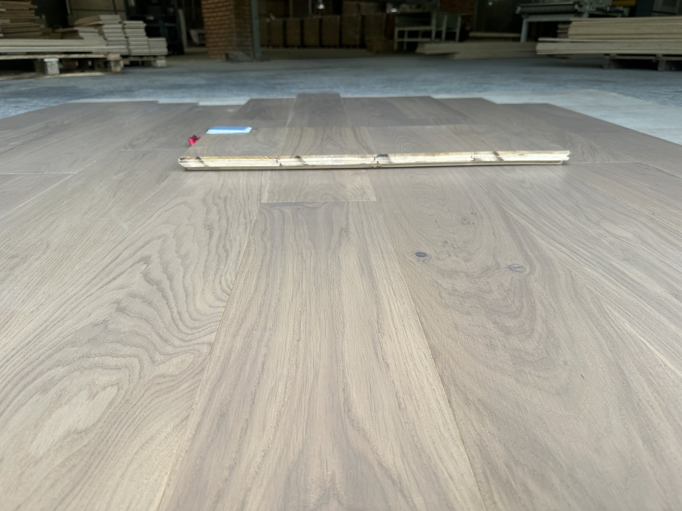 Oak flooring, Plank