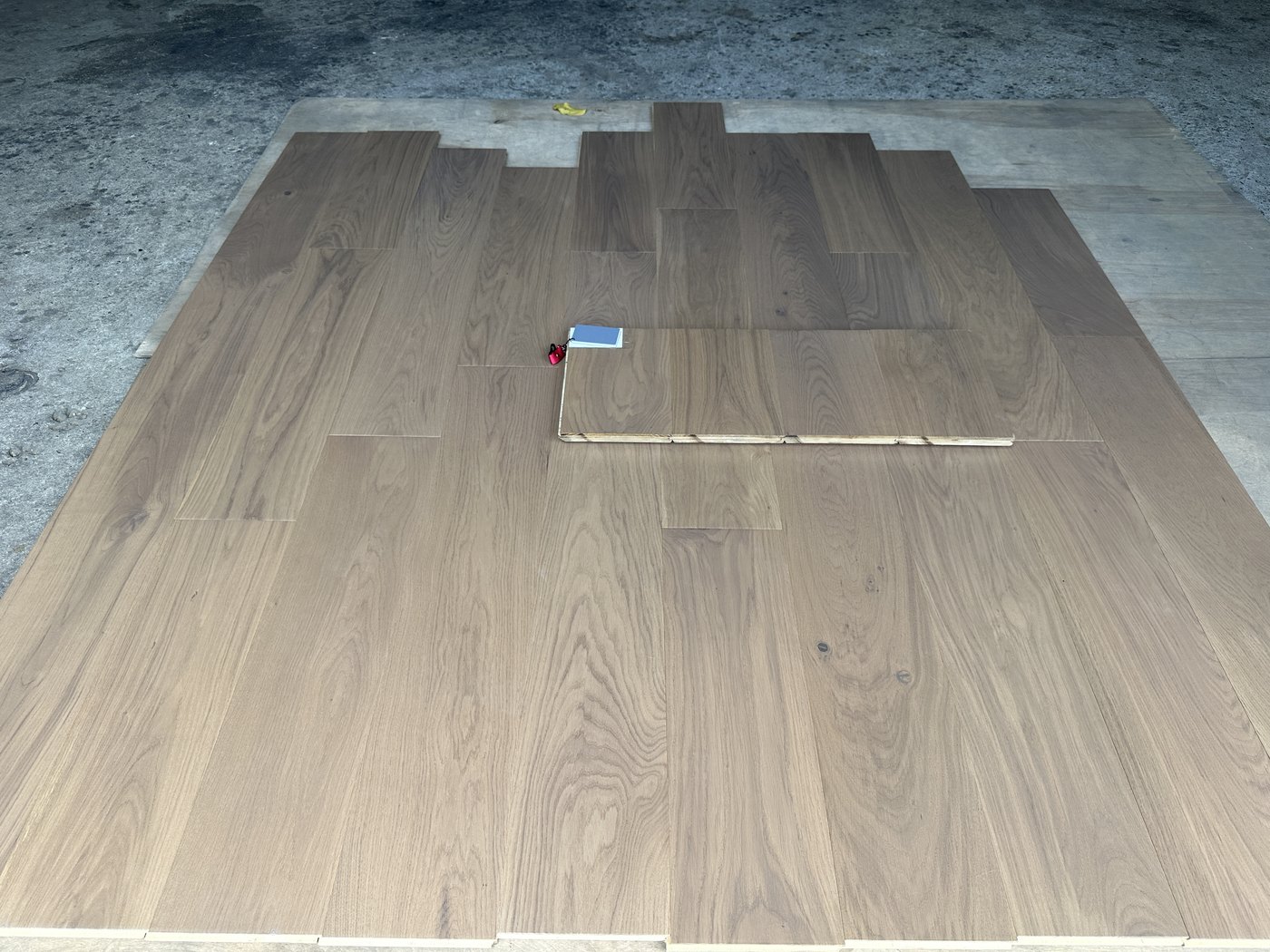 Oak flooring, Plank