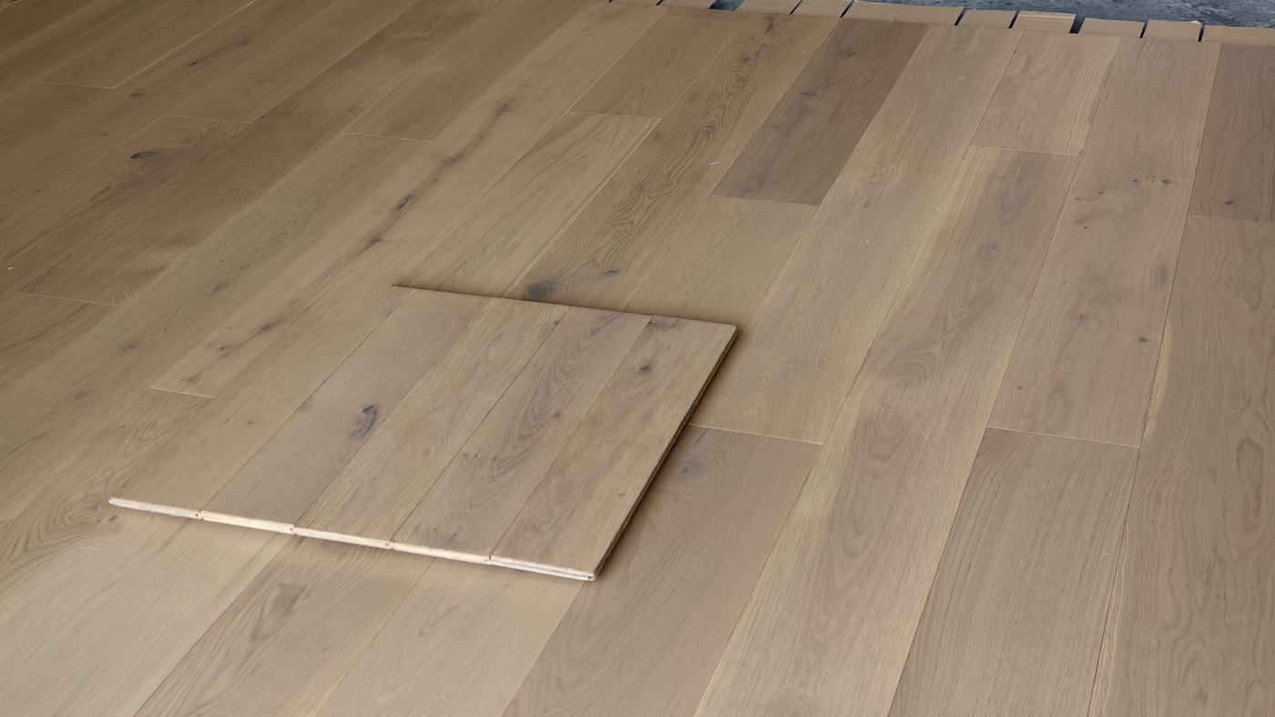 Oak flooring, Plank