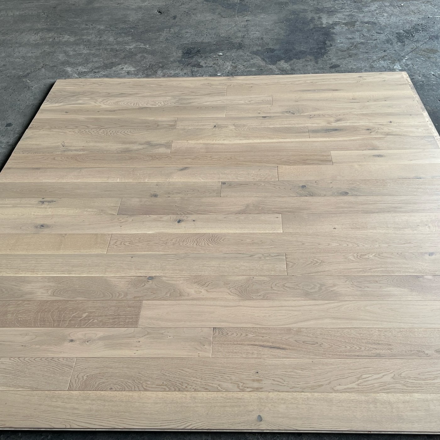 Oak flooring, Plank