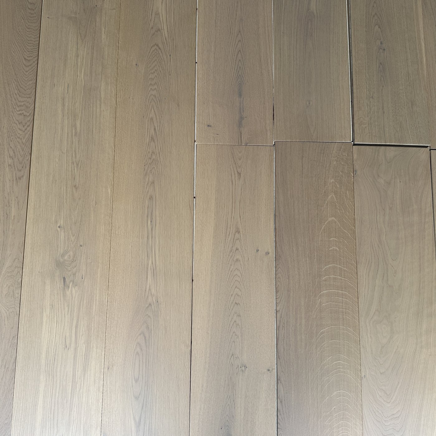 Oak flooring, Plank